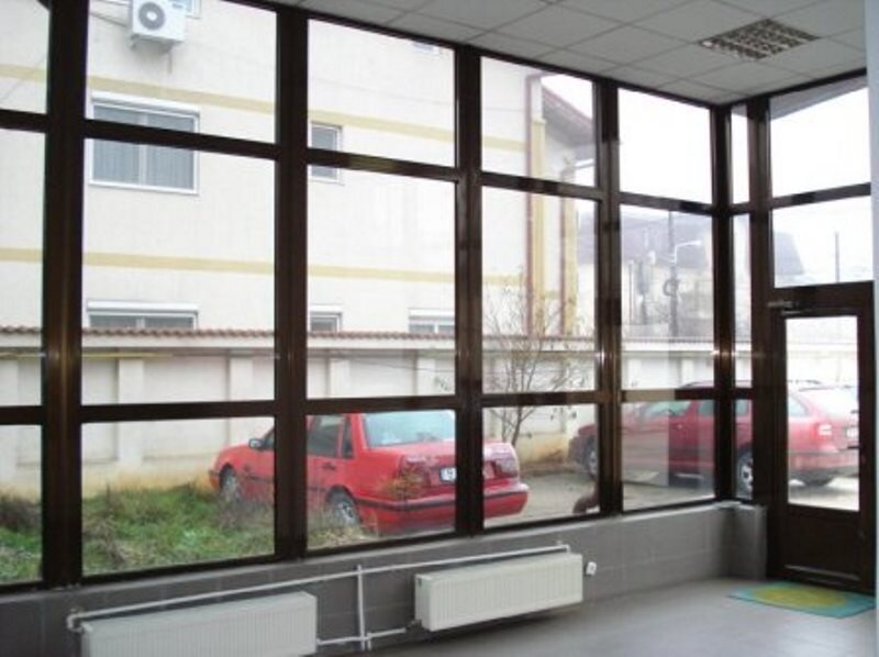 Casa Presei/ Jiului, birou /showroom, 580mp, parcare 15 locuri
