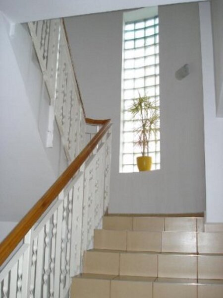 Casa Presei/ Jiului, birou /showroom, 580mp, parcare 15 locuri